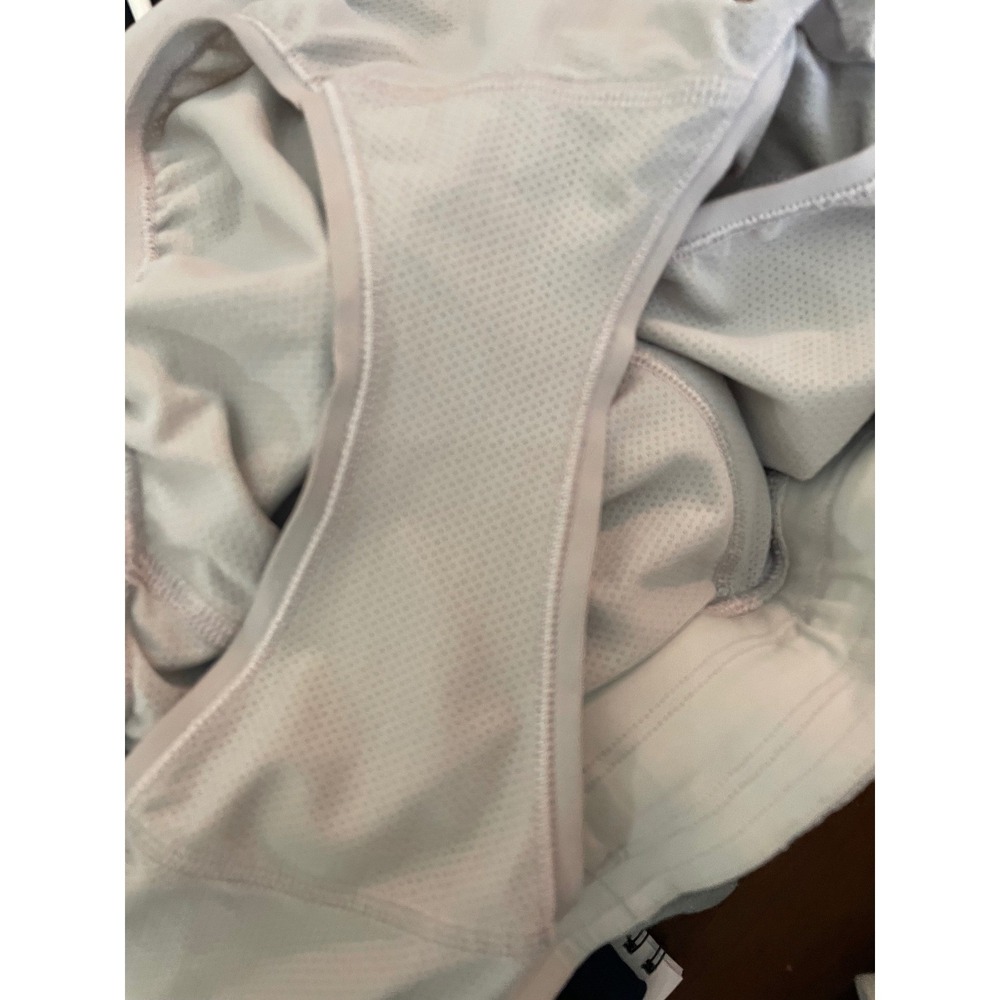 Lululemon Hotty Hot High-Rise Short 4" Special Edition Chrome Size 12 - Picture 6 of 10